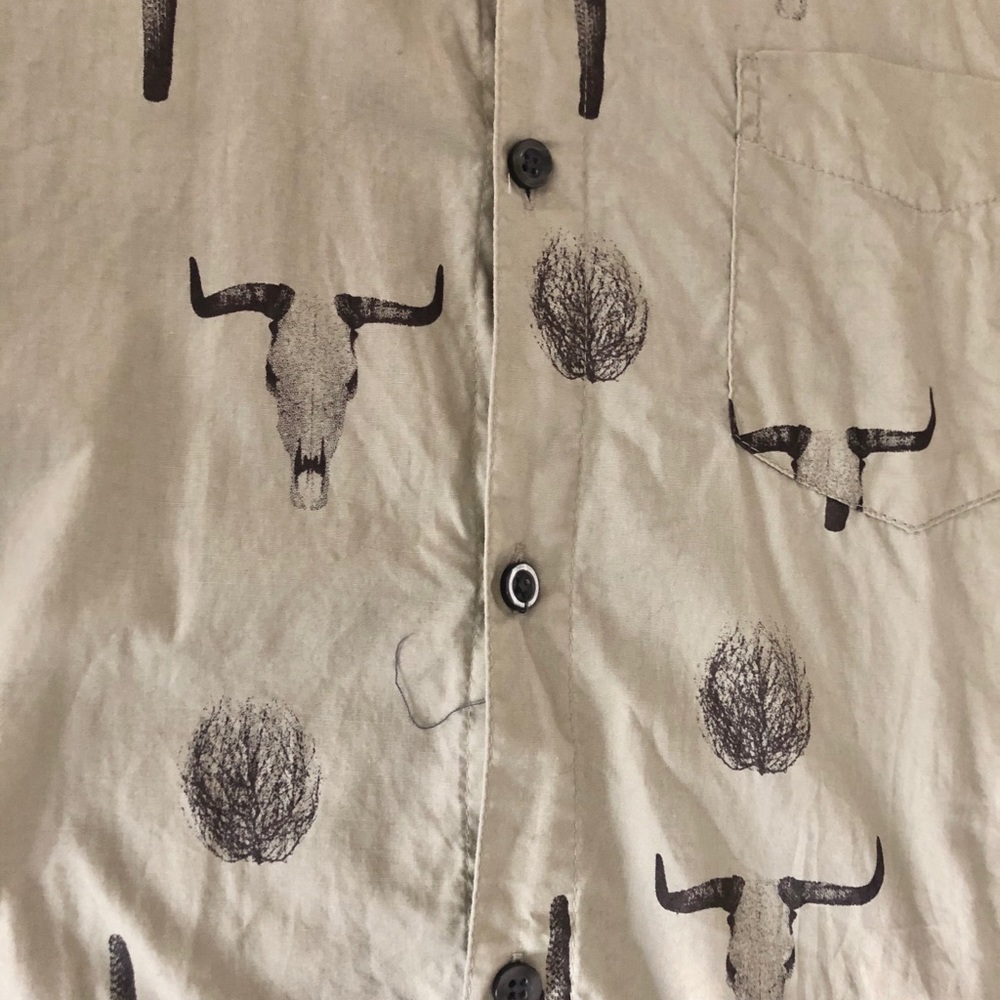 Sovereign Code Button Down - Picture 3 of 4
